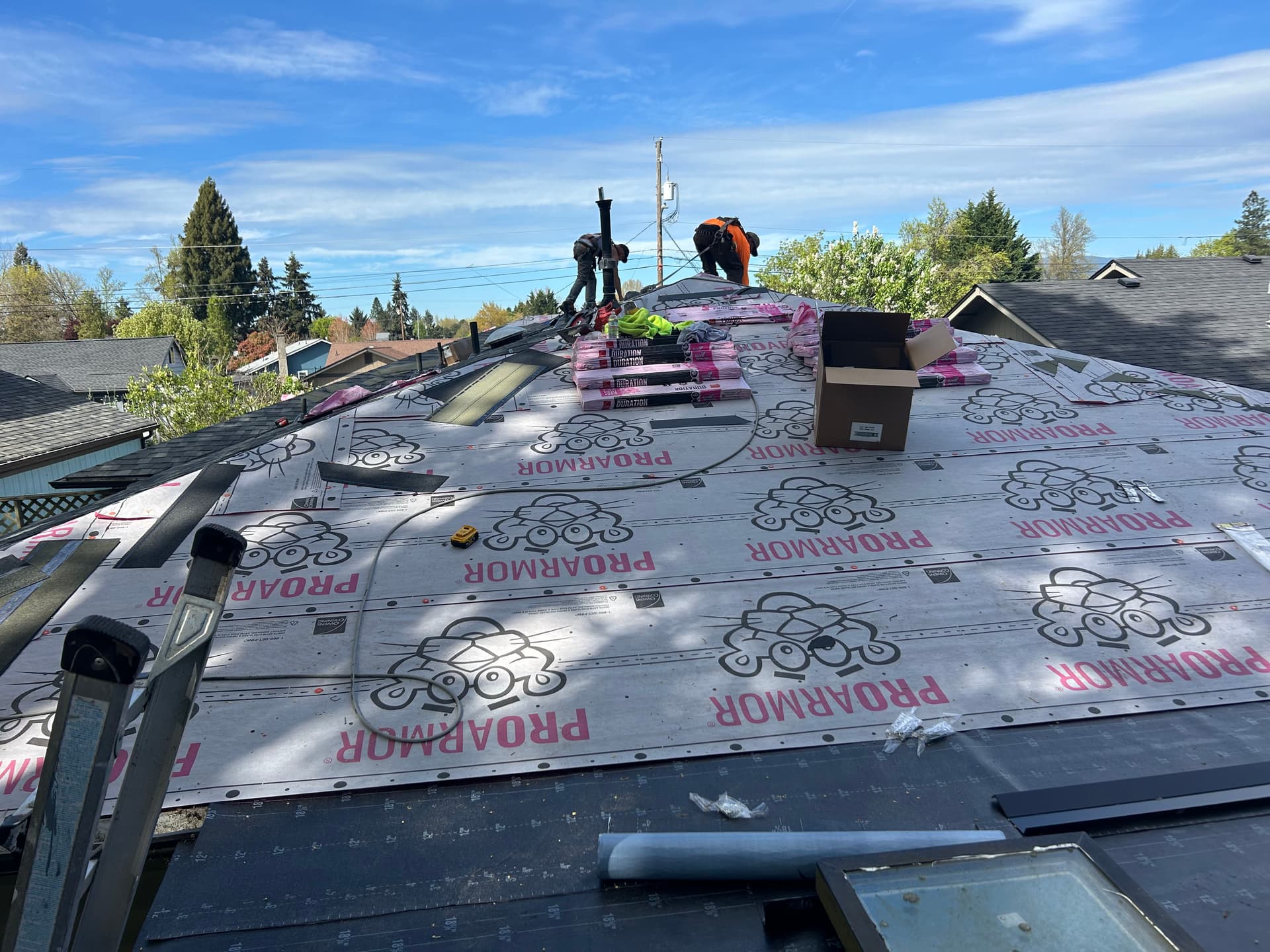 Gallery photos for Full Roof Replacement With Rotten Decking and Structural Repairs: Image #5