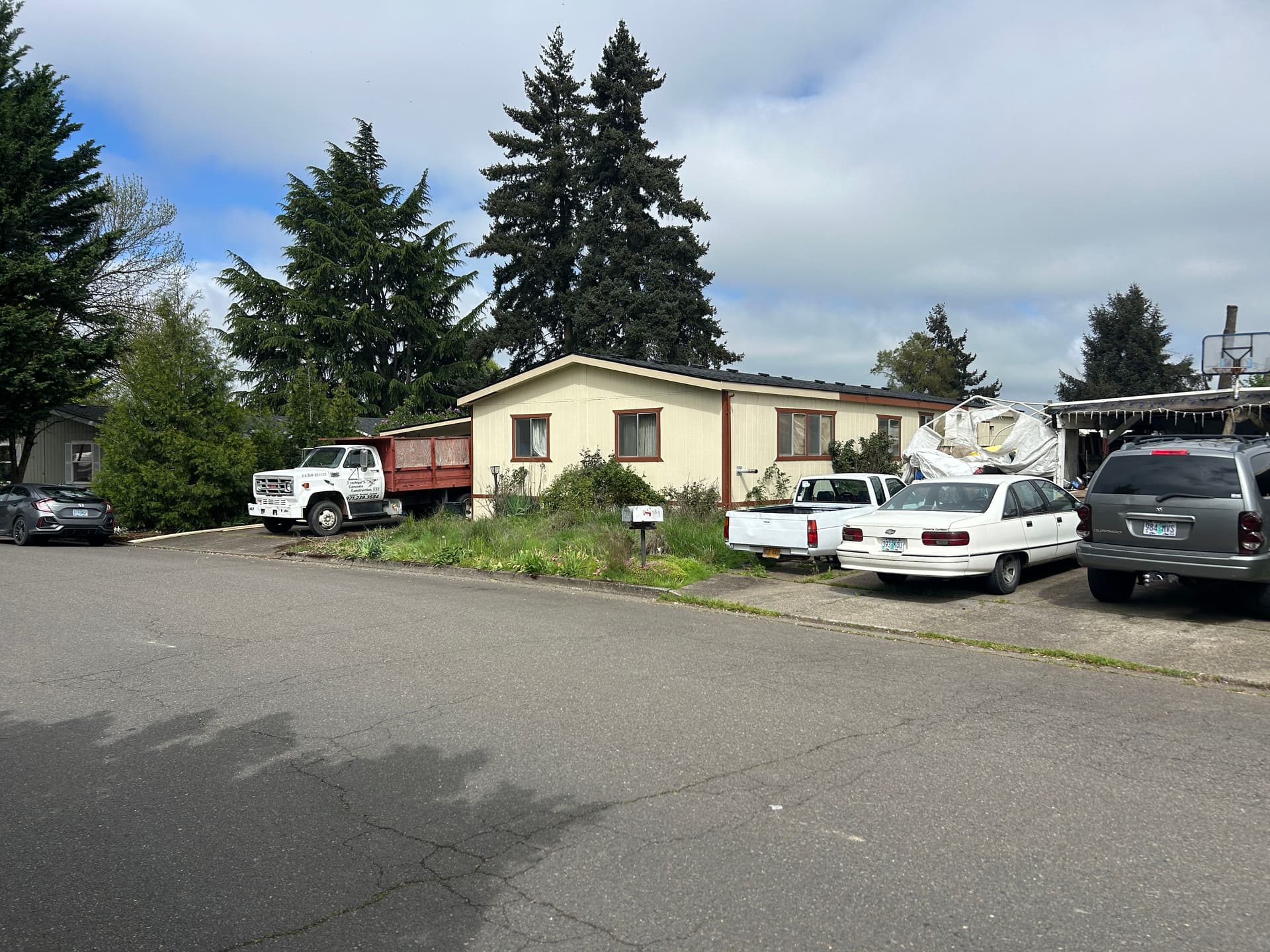 Gallery photos for Roof and Siding Replacement Delivers Major Curb Appeal in Gilham: Image #1