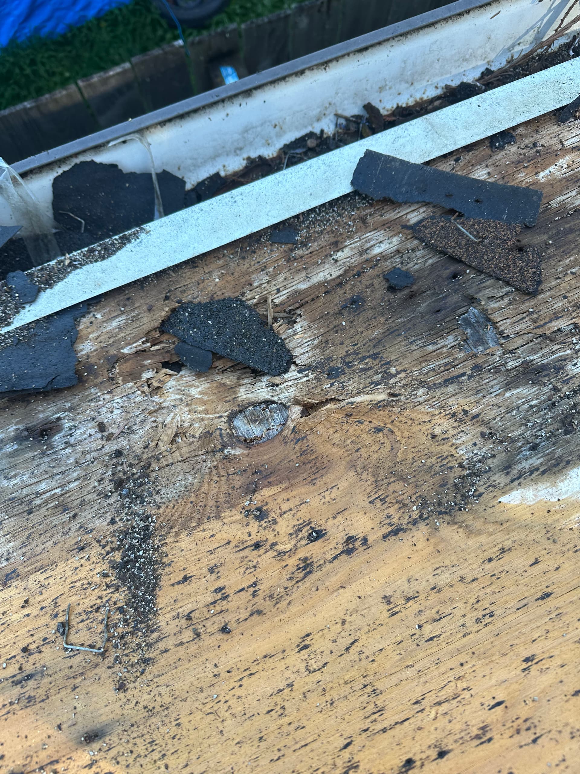 Gallery photos for Full Roof Replacement With Rotten Decking and Structural Repairs: Image #1