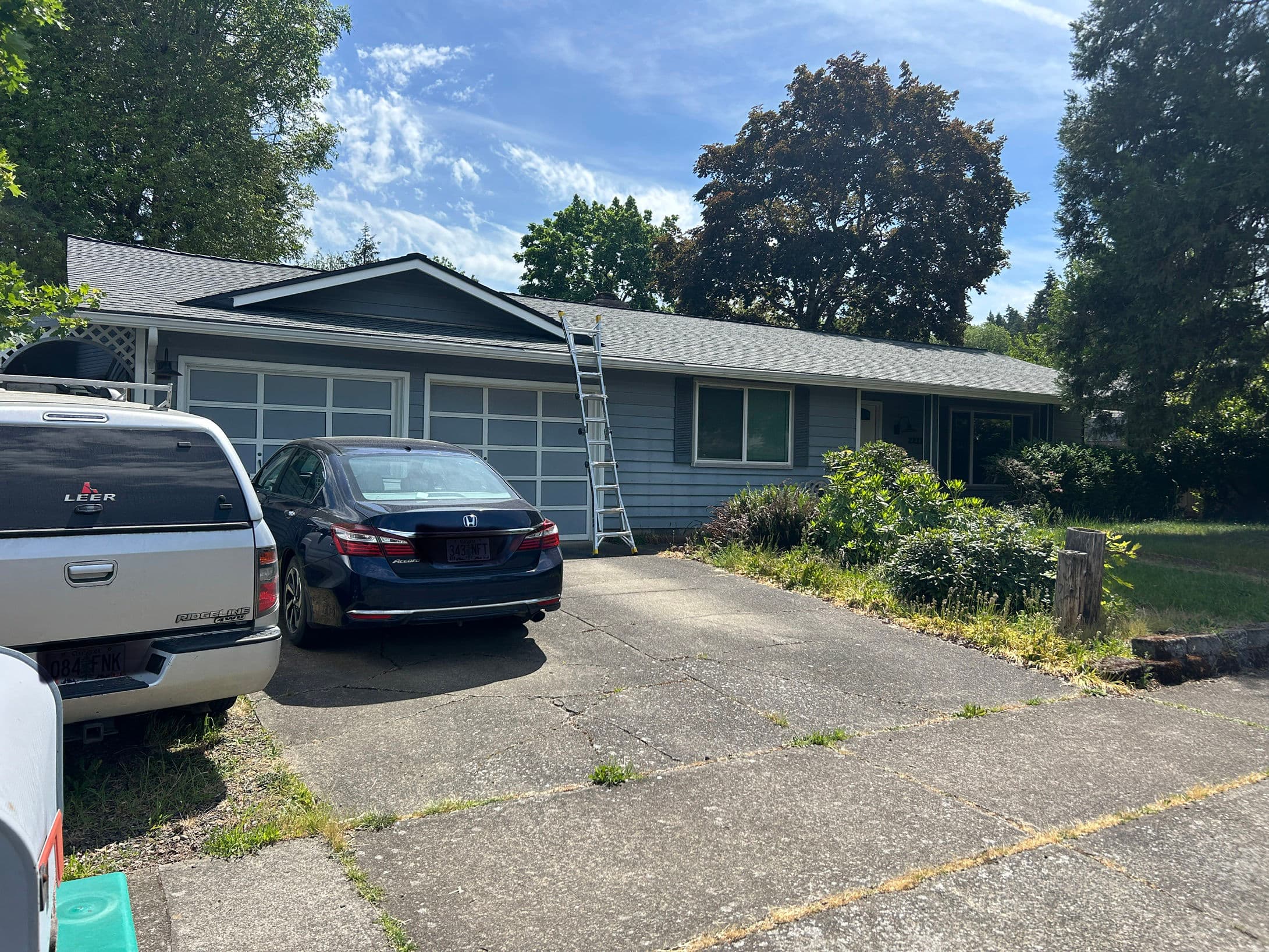 Project Leaks on a New Roof Are a Red Flag Worth Investigating image