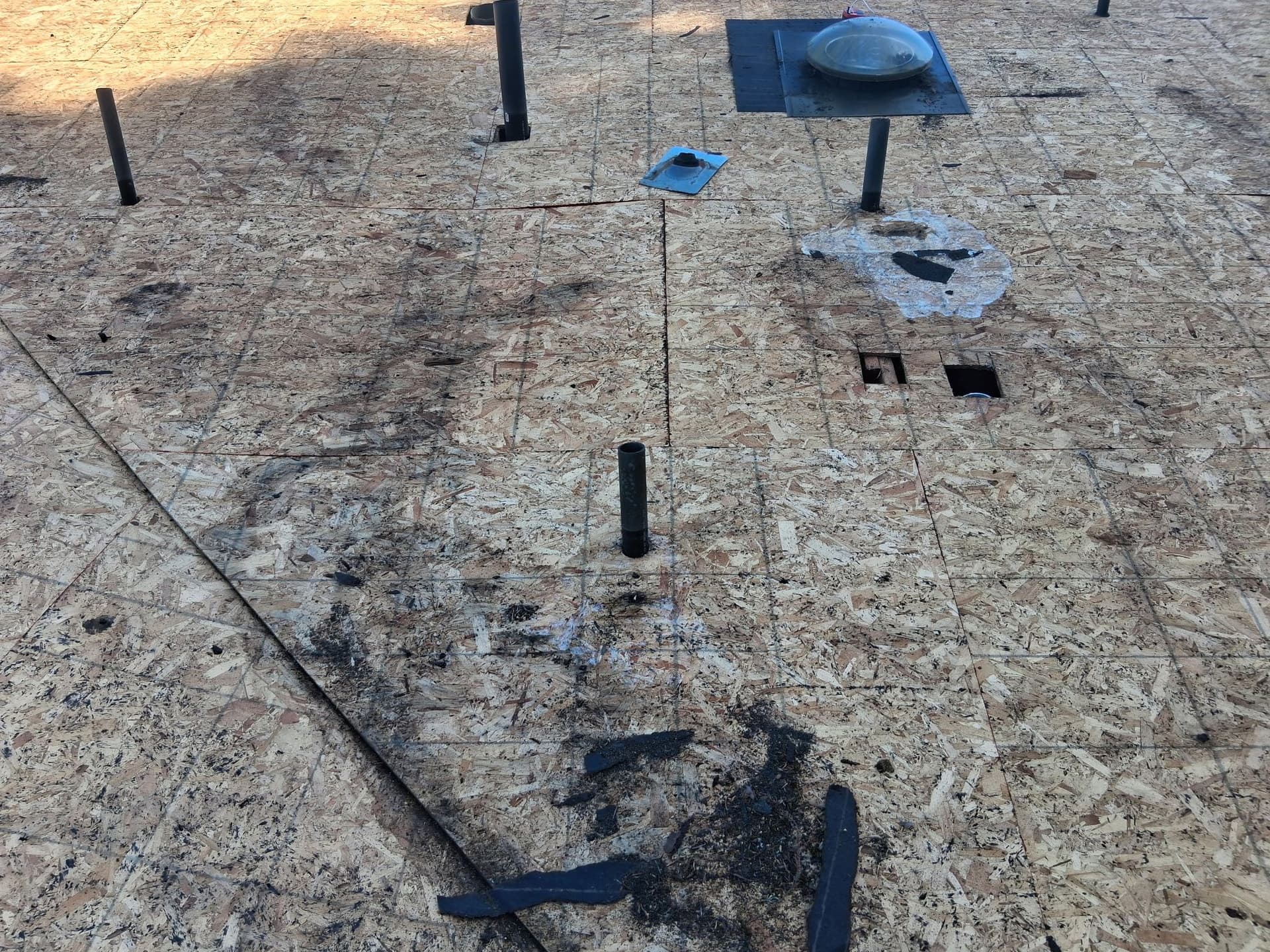 Full Roof Replacement With Rotten Decking and Structural Repairs image