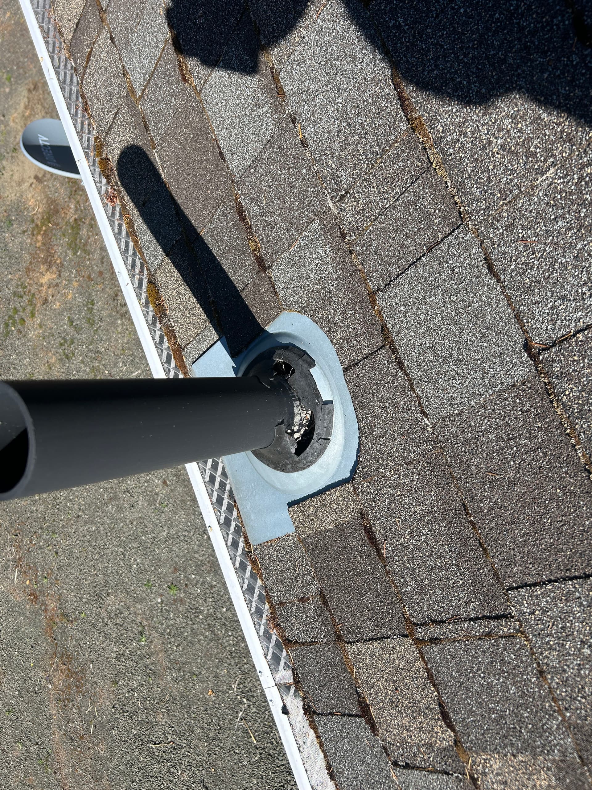Gallery photos for Roof Leak Inspection and Targeted Repairs in Coos Bay: Image #2